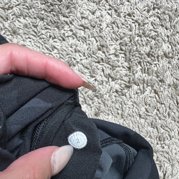 lululemon camo align leggings - Picture 3 of 3